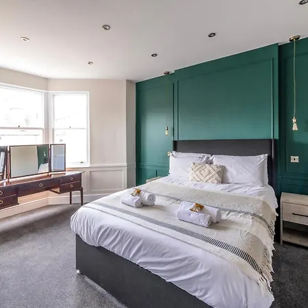 Apartment Luxury Chandos Flat By Prescott Apartments *