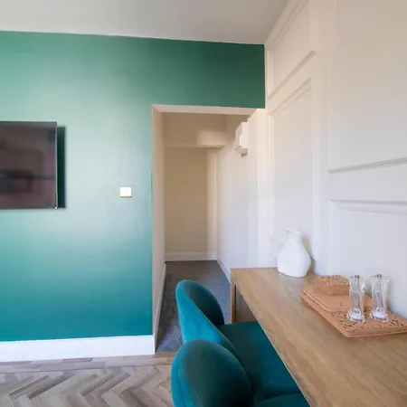 דירה Newly Renovated Chandos Flat By Prescott *