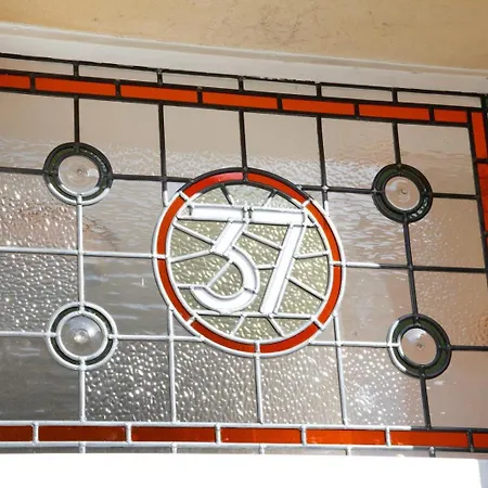 Luxury Chandos Flat By Prescott Apartments 아파트 *